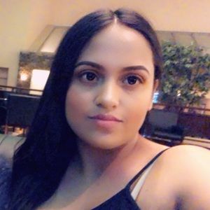 Meet your Posher, Vanessa